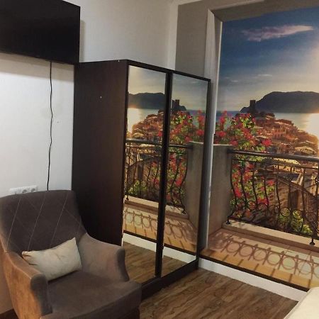 Studio Apartment Near Republic Square Yerevan Exterior photo
